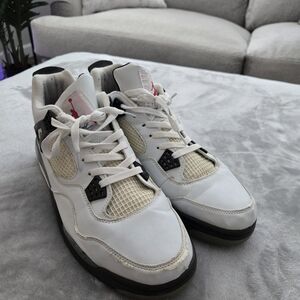 JORDAN 4